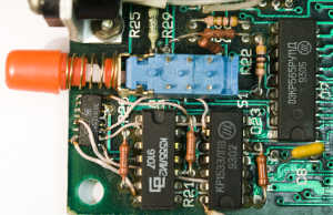 Доработка для отключения повышенной яркости черного цвета в приставке &laquo;Эльф&raquo;