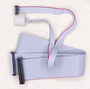 Кабели для подключения дисковода к &laquoБайту&raquo