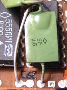 Конденсаторы КМ на плате &laquo;Байта&raquo;