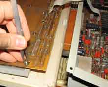 Устанавливаем клавиатуру на переднюю панель компьютера &laquo;Байт&raquo;