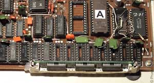 Установка SIMM-модуля в &laquo;Байт&raquo;