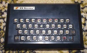 Компьютер &laquo;Ленинград&raquo; в пластмассовом корпусе