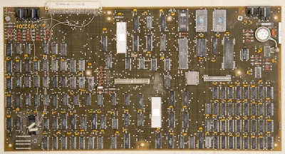 Плата МК-88 (по-видимому, исполнение 00-03, более точно определить нельзя). Объём оперативной памяти - 256К