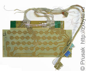 Плата клавиатуры компьютера &laquo;Ратон-9003&raquo; на мелкой логике